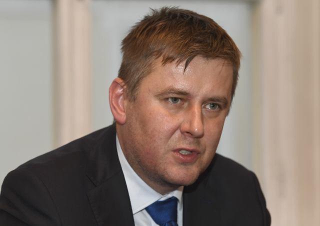 Tomáš Petříček.