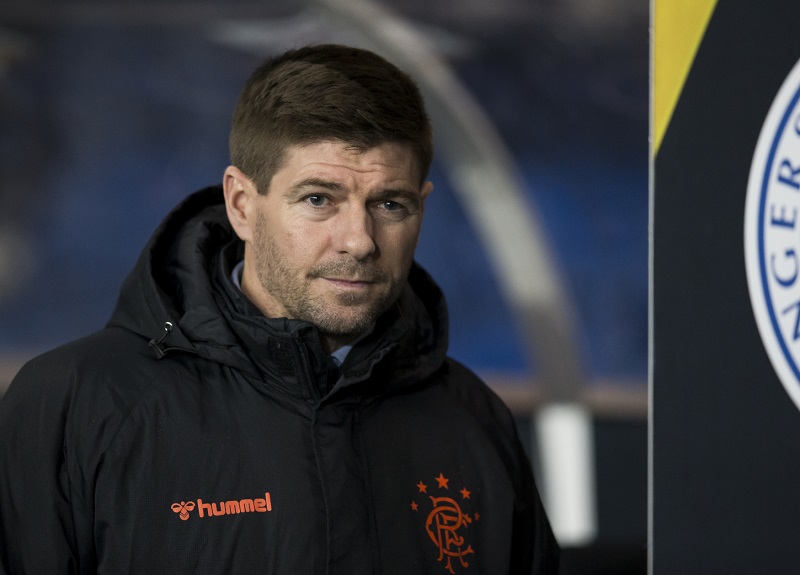To se nesmí stávat, zuřil "Stevie G" po útoku skleněnou lahví.