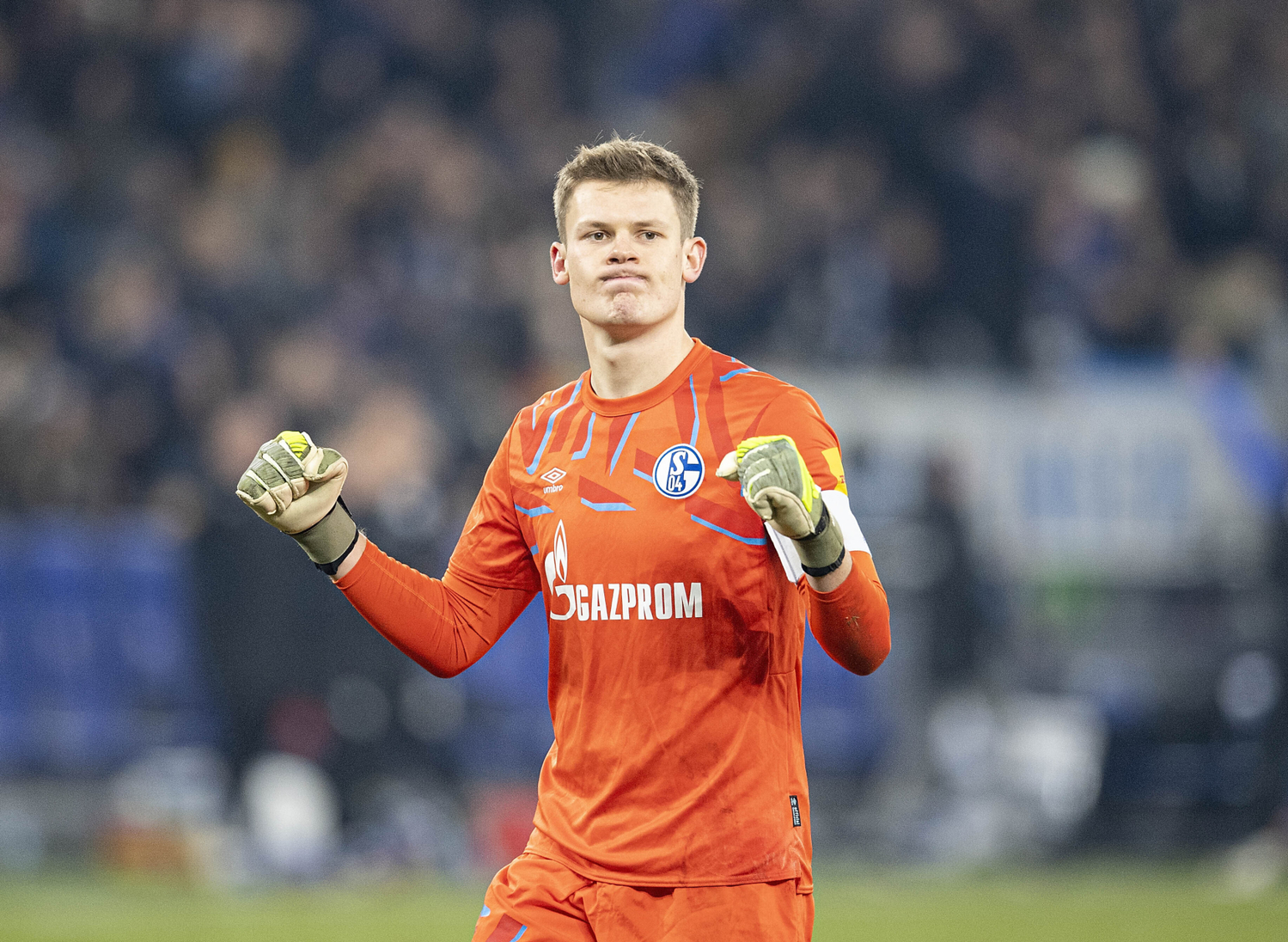 Brankář Alexander Nübel.