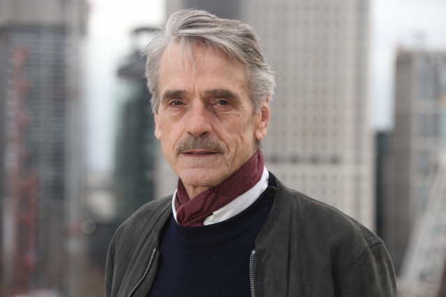 Britský herec Jeremy Irons.