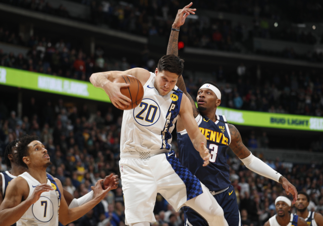 Denver prohrál s Indianou a přišel o druhé místo na Západě.