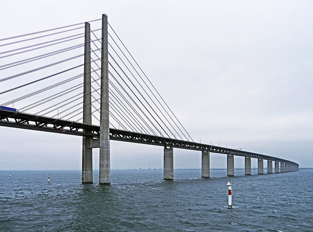 Most přes Öresund.