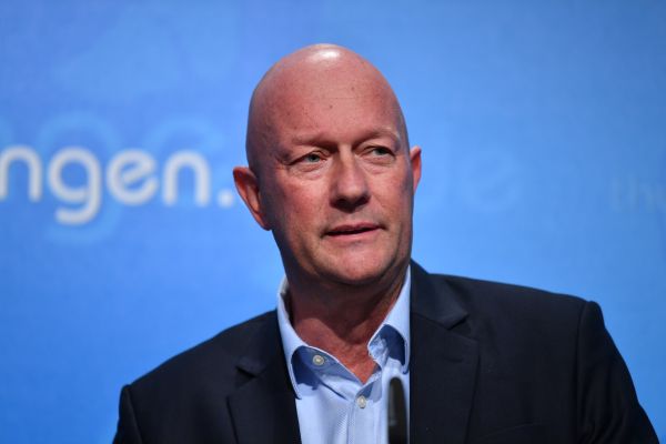 Durynský ministerský předseda Thomas Kemmerich (FDP).