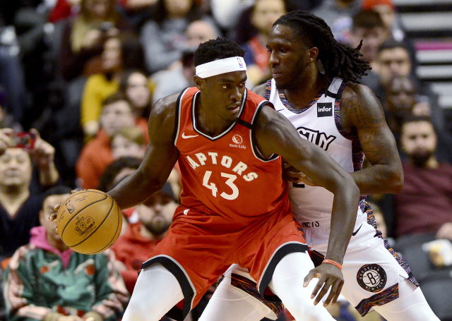Toronto prodloužilo sérii vydřenou výhrou nad Brooklynem.