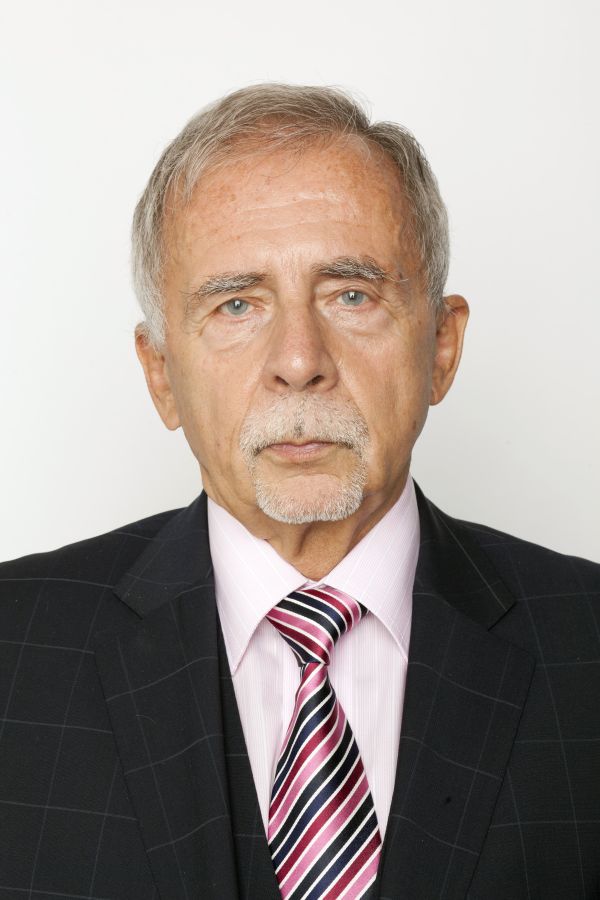 Stanislav Křeček.