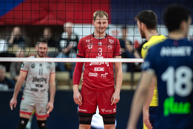 Českobudějovičtí volejbalisté zaskočili v Lize mistrů Fenerbahce Istanbul i podruhé.