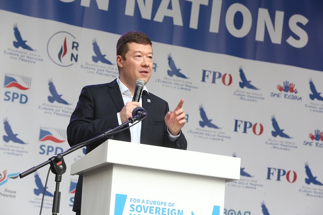 Tomio Okamura.