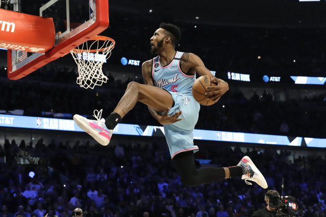 Derrick Jones.