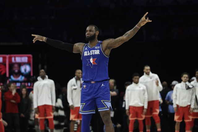 James LeBron oslavuje vítězství.