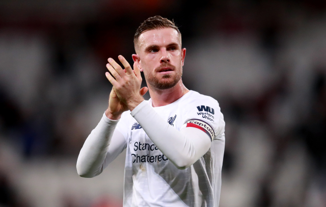 Henderson bude chybět Liverpoolu asi tři týdny