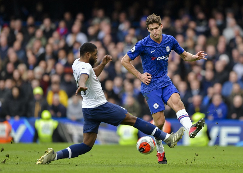 Londýnské derby ovládla Chelsea a upevnila si čtvrtou příčku.