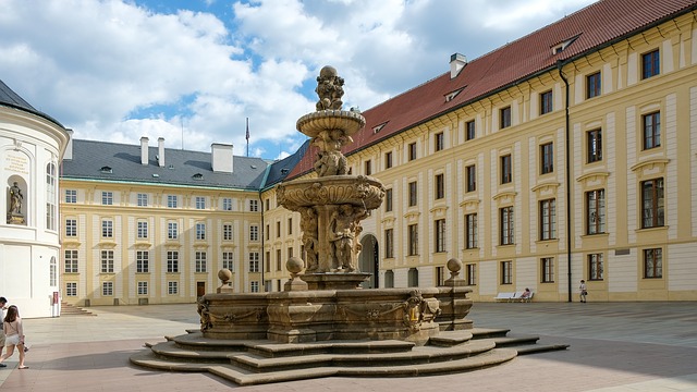 Pražský hrad (ilustrační fotografie).