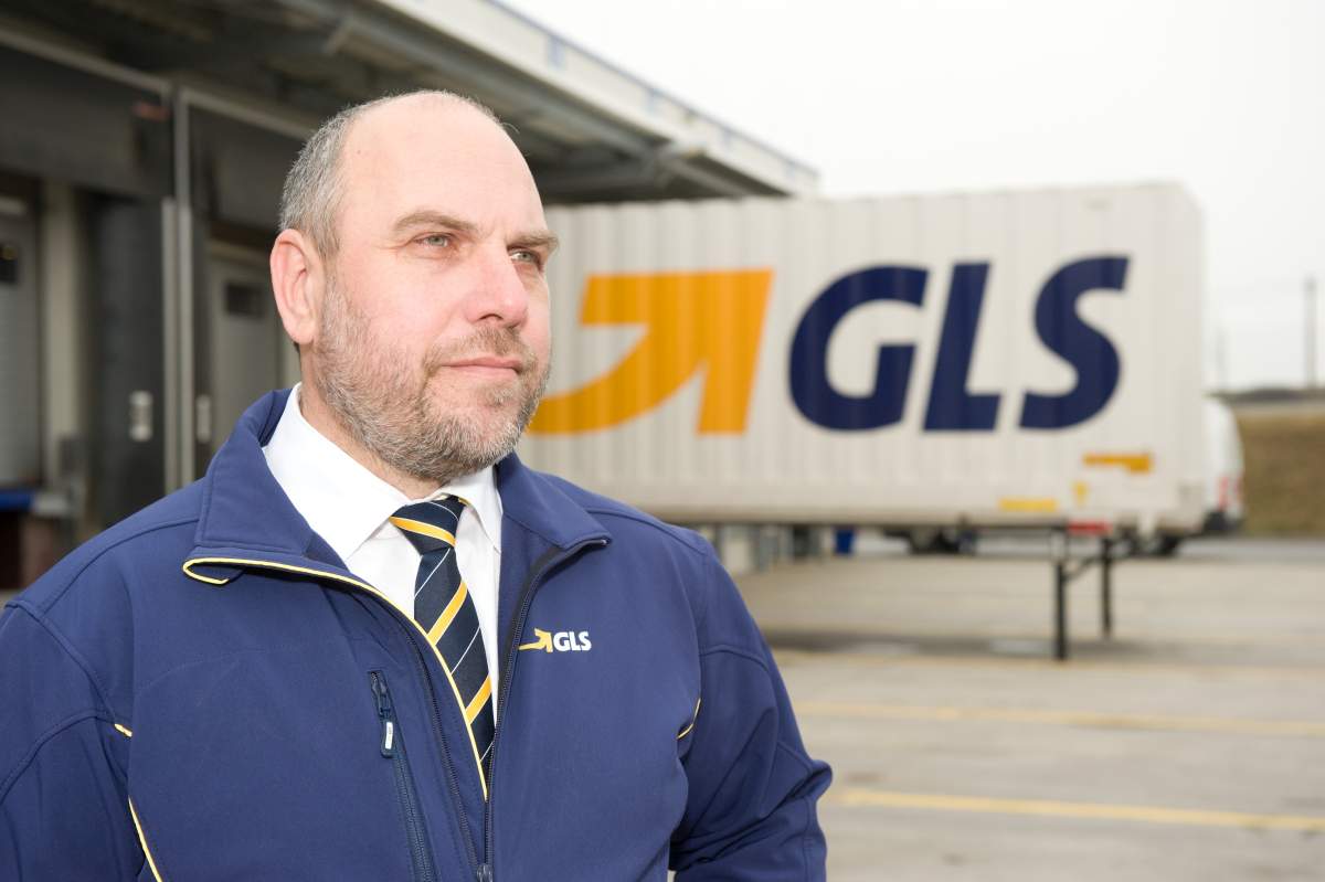 Doručovatelům pravidelně měříme teplotu, říká šéf dopravce GLS