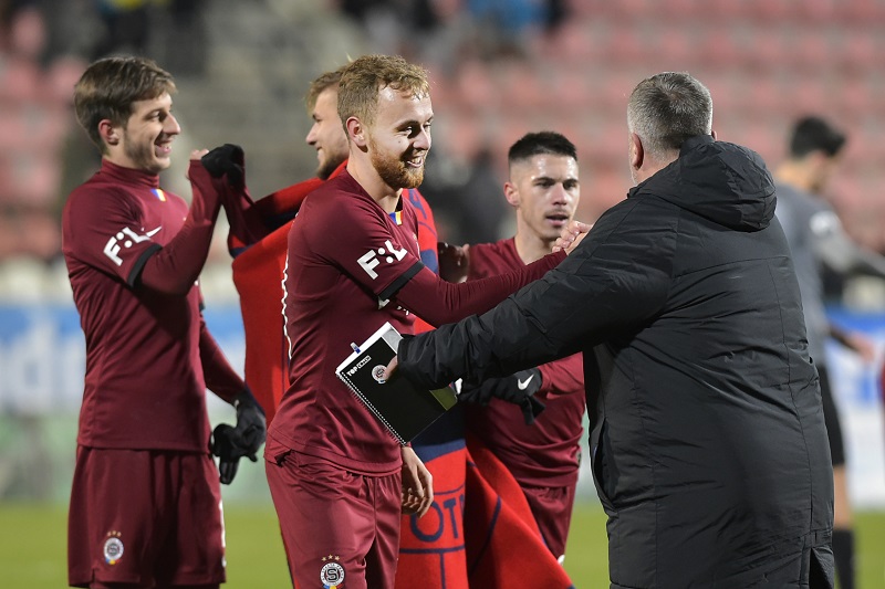 Výpověď! Hašek překvapil Spartu, hrozí mu vysoké sankce.