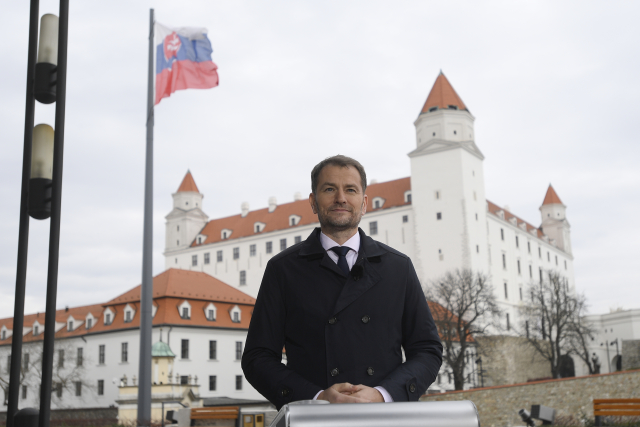 Předseda hnutí Obyčejní lidé a nezávislé osobnosti (OLaNO) Igor Matovič před rozhovorem s Českou televizí, 1. března 2020 v Bratislavě. Hnutí vyhrálo slovenské parlamentní volby.