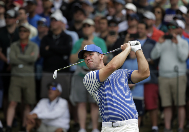 Anglický golfista Paul Casey.