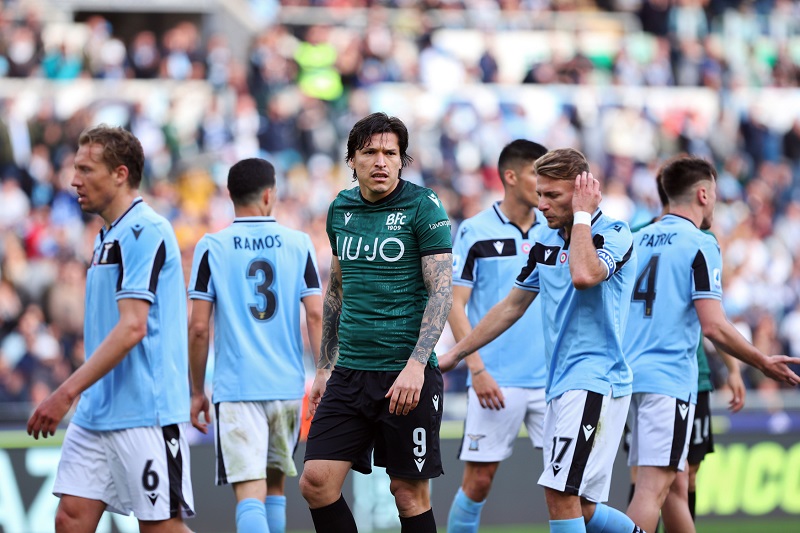 Lazio reagovalo na kritiku, hráči trénovat nezačnou.