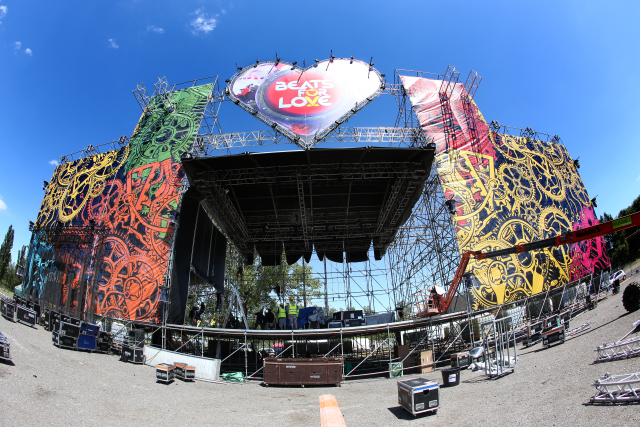 Festival Beats for Love.