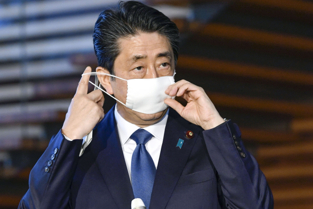 Japonský premiér Šinzó Abe.