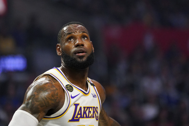 Hvězdný basketbalista LeBron James.