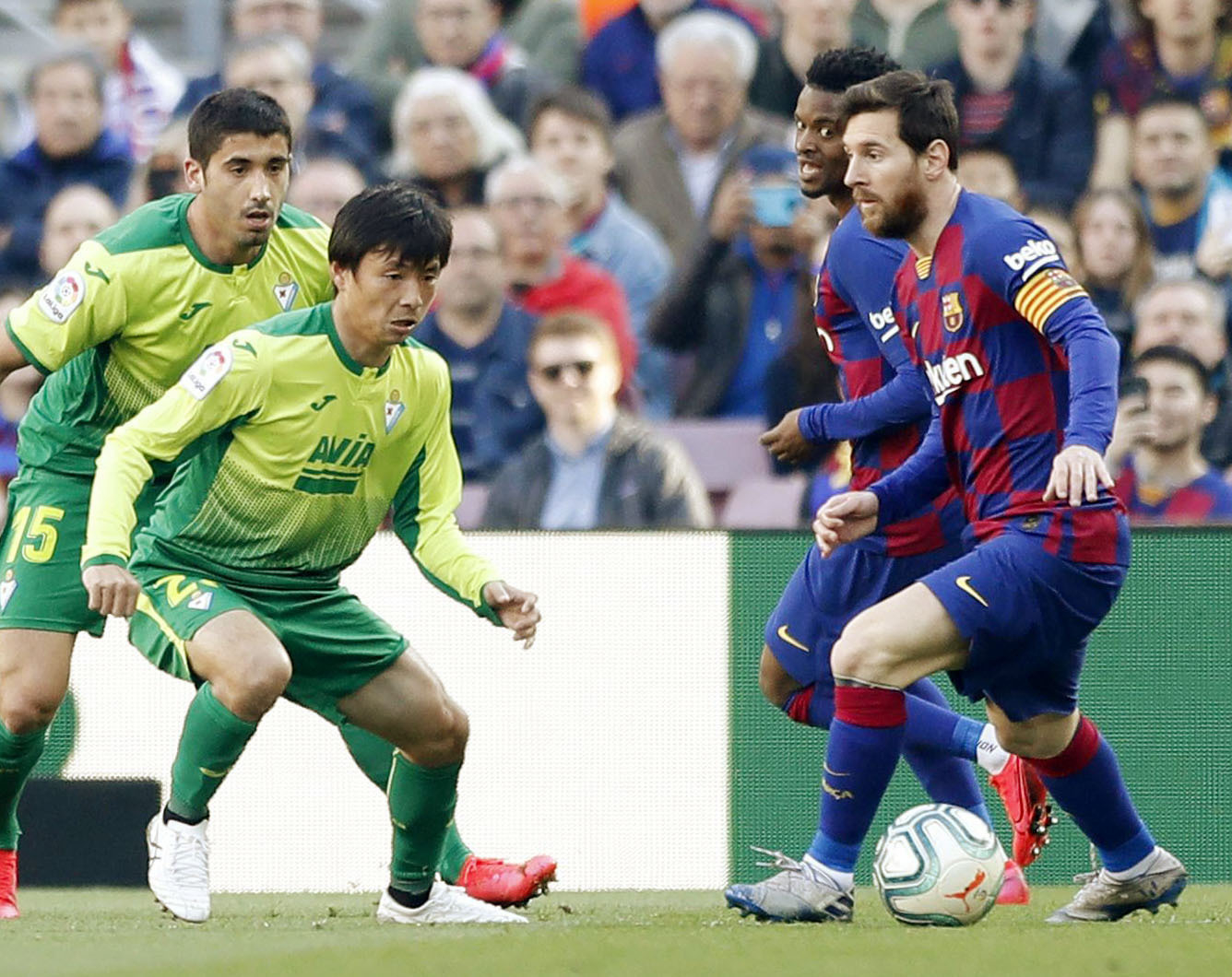 Lionel Messi v dresu Barcelony.