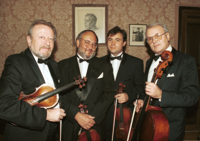 Talichovo kvarteto, zleva Petr Messireur, Jan Talich, Vladimír Bukač, Evžen Rattay.