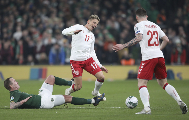Ilustrační foto. V bílém reprezentanti Dánska.