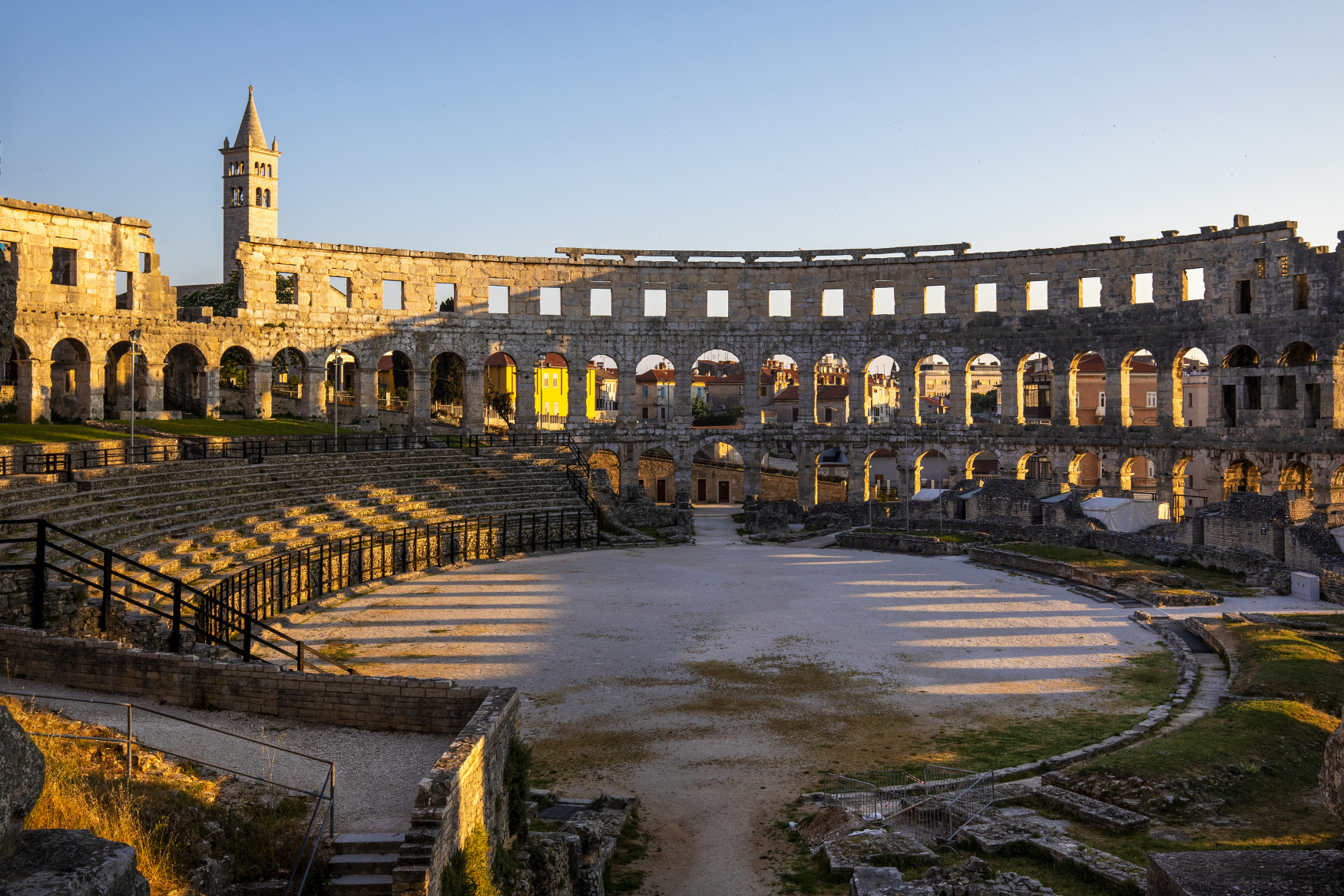 Pula arena.