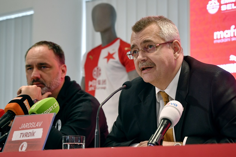 Tvrdík zkritizoval vedení LFA za řešení koronavirové krize.