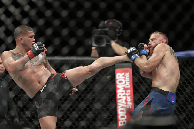 Fotografie z galavečera UFC.