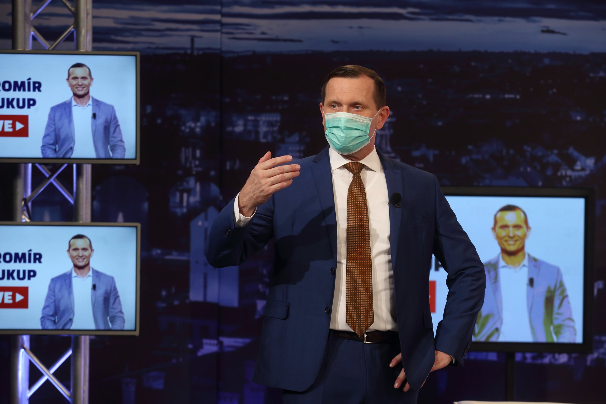 Jaromír Soukup: jak vláda ošetřovným vyřešila rozestupy ve školách.
