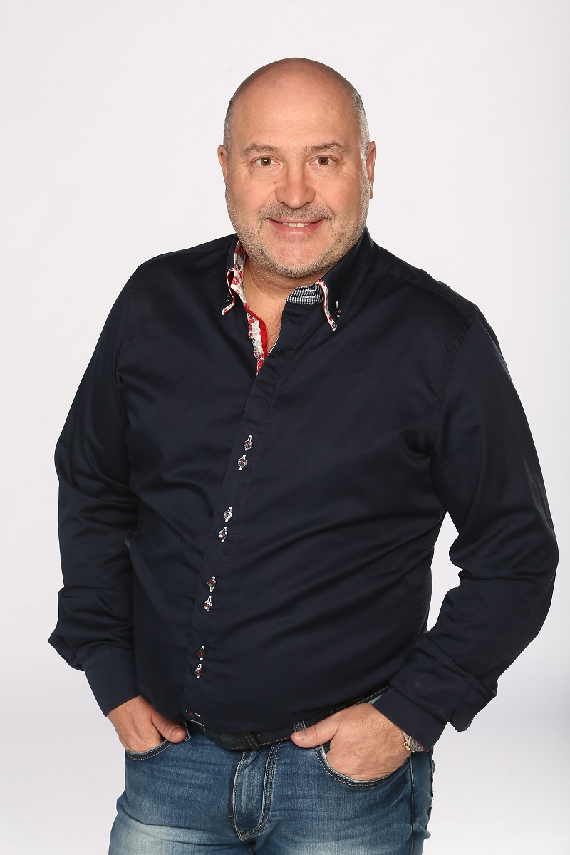 Michal David přichází o peníze. Michal David přichází o peníze.