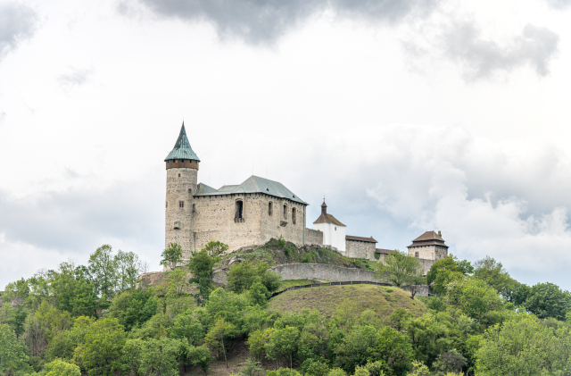Hrad Kunětická hora.