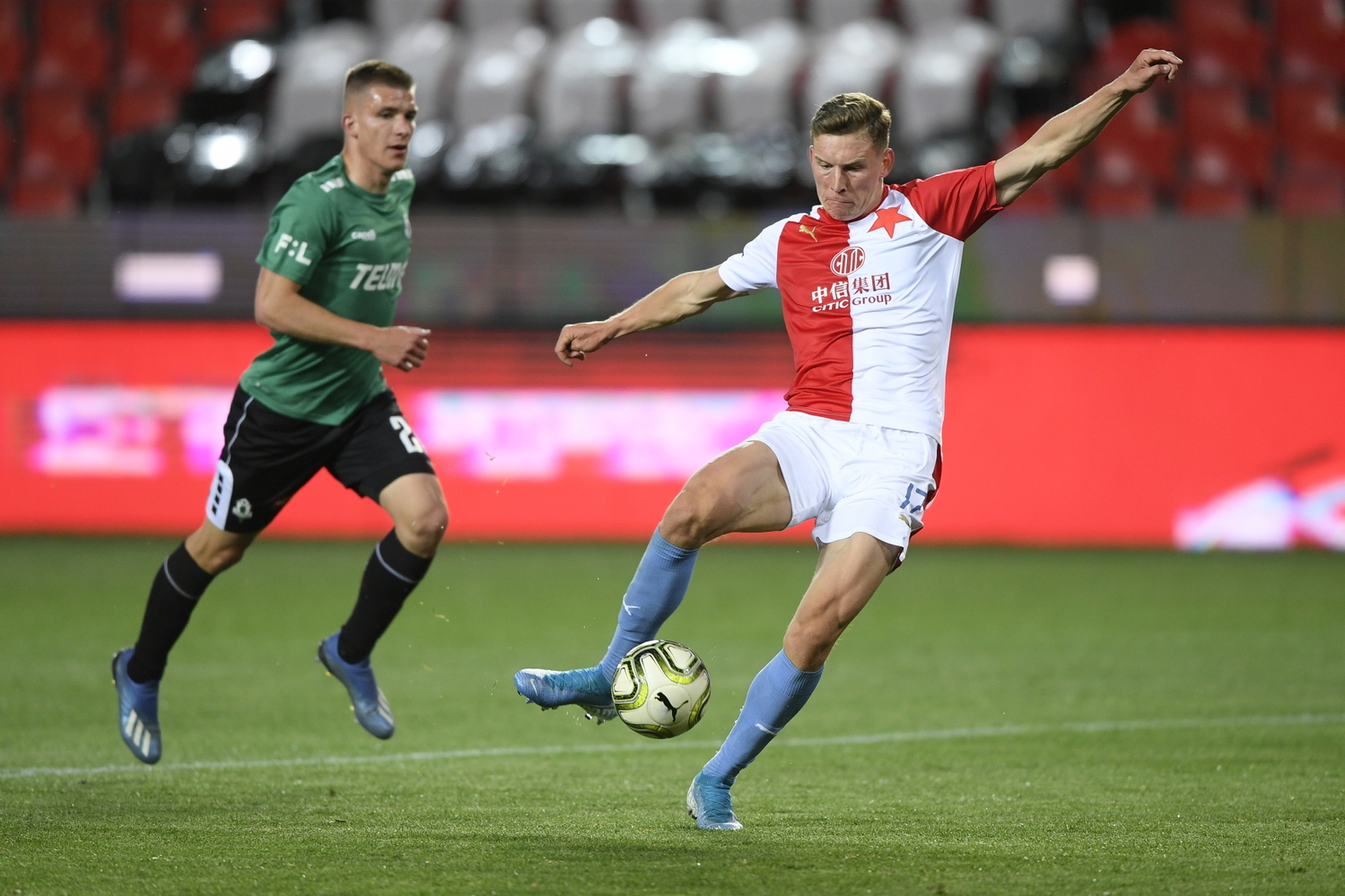 Lukáš Provod ze Slavie.