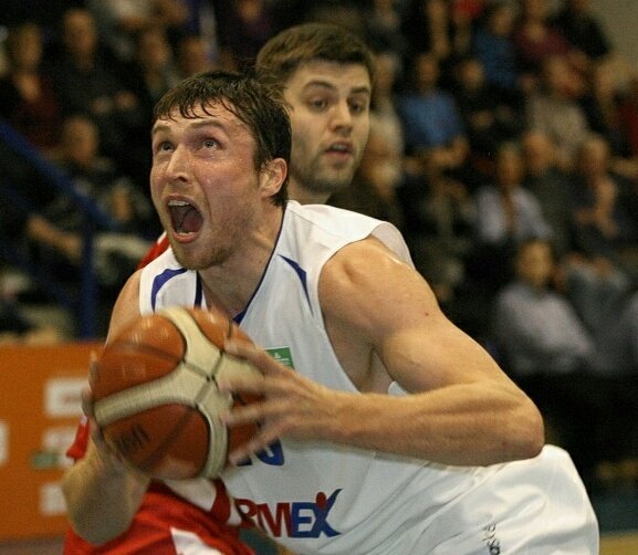 Basketbalista Pavel Houška.