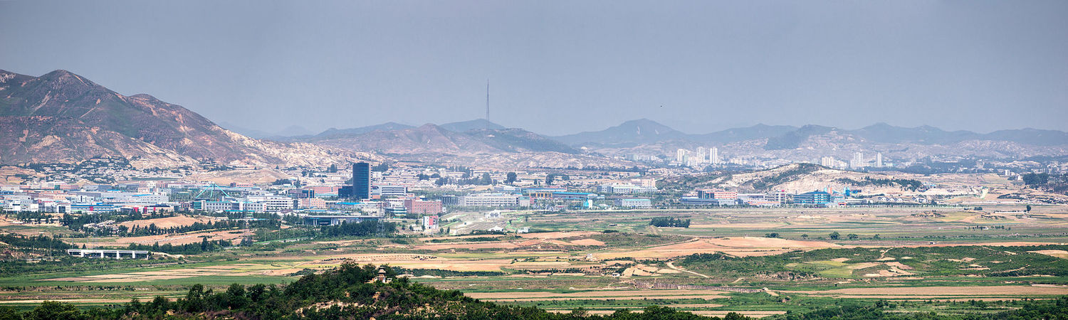 Panorama města Kesong.