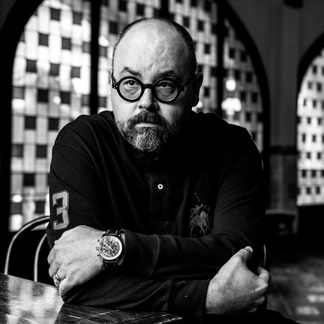 Carlos Ruiz Zafón.