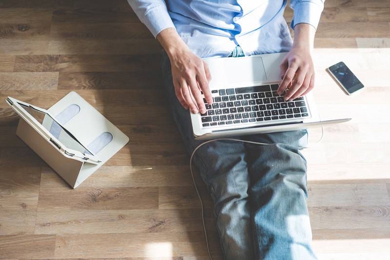 Prohlížení internetových stránek v červenci kleslo o 14 procent.