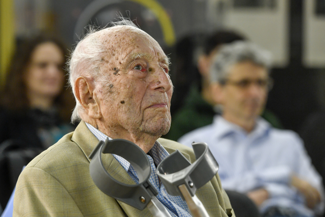 Věhlasný český astronom Luboš Perek.