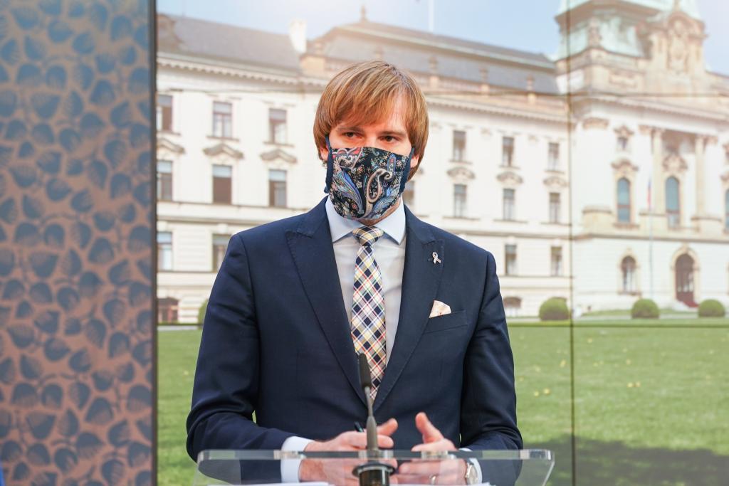 Ministr zdravotnictví Adam Vojtěch.