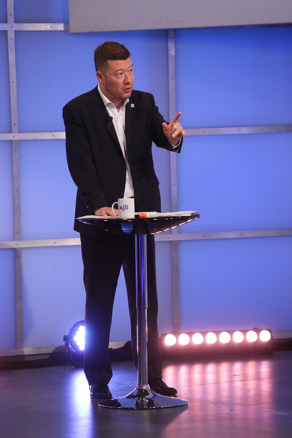 Aréna Jaromíra Soukupa s předsedou SPD Tomiem Okamurou.