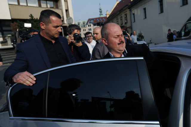 Kotleba je obžalovaný z extremismu, hrozí mu vězení.