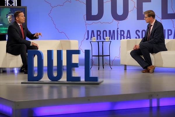 Moderátor pořadu Jaromír Soukup a místopředseda ODS Martin Kupka.