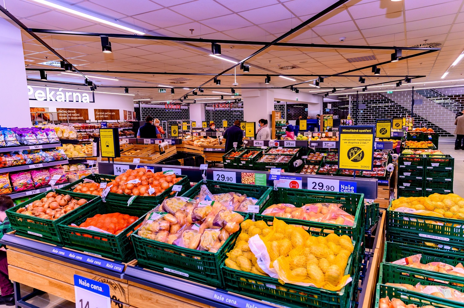 Modernizovaná prodejna Tesco v Hradci Králové.