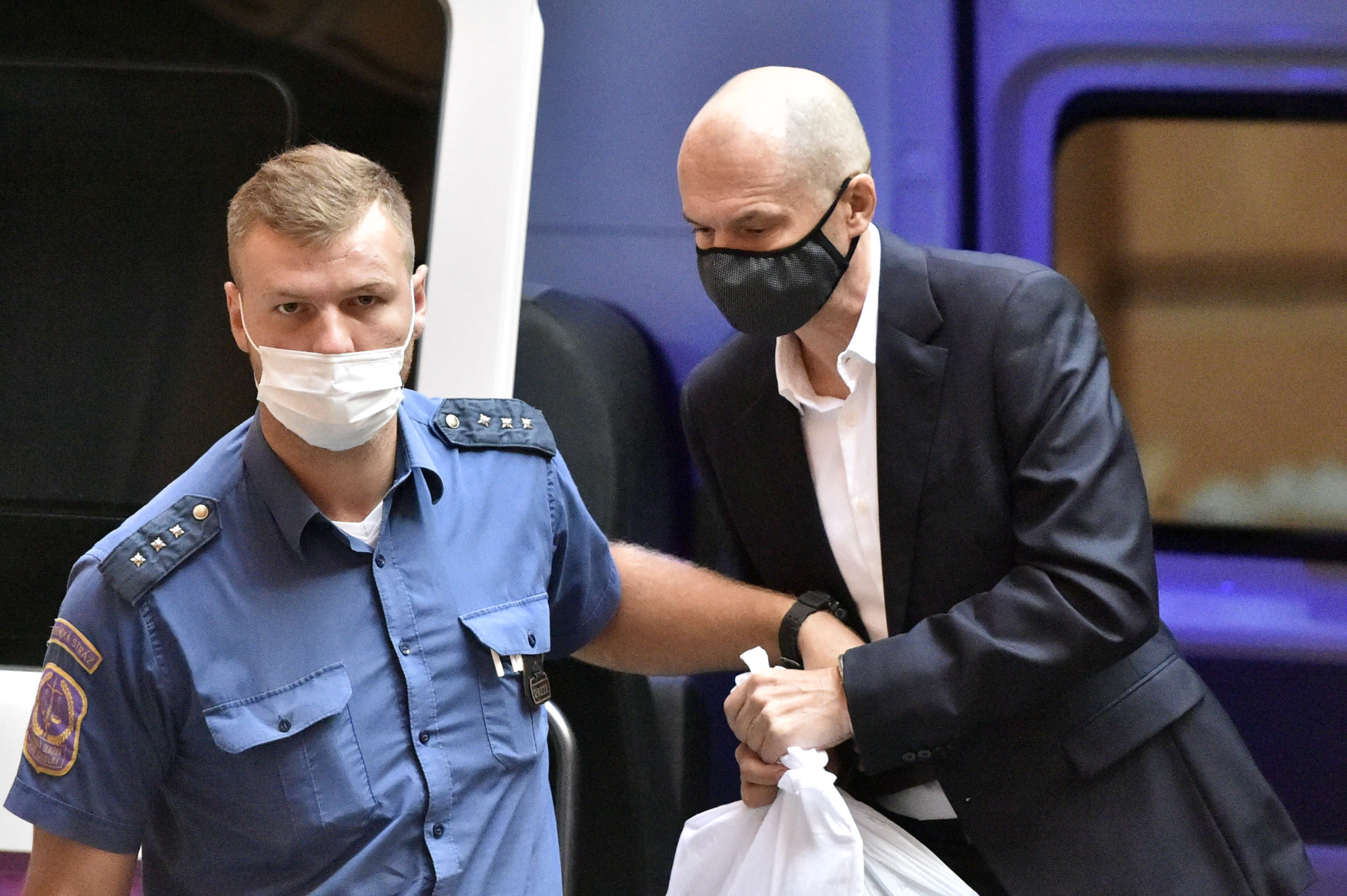 Bývalý politik Jiří Švachula čelí podezření z korupce.