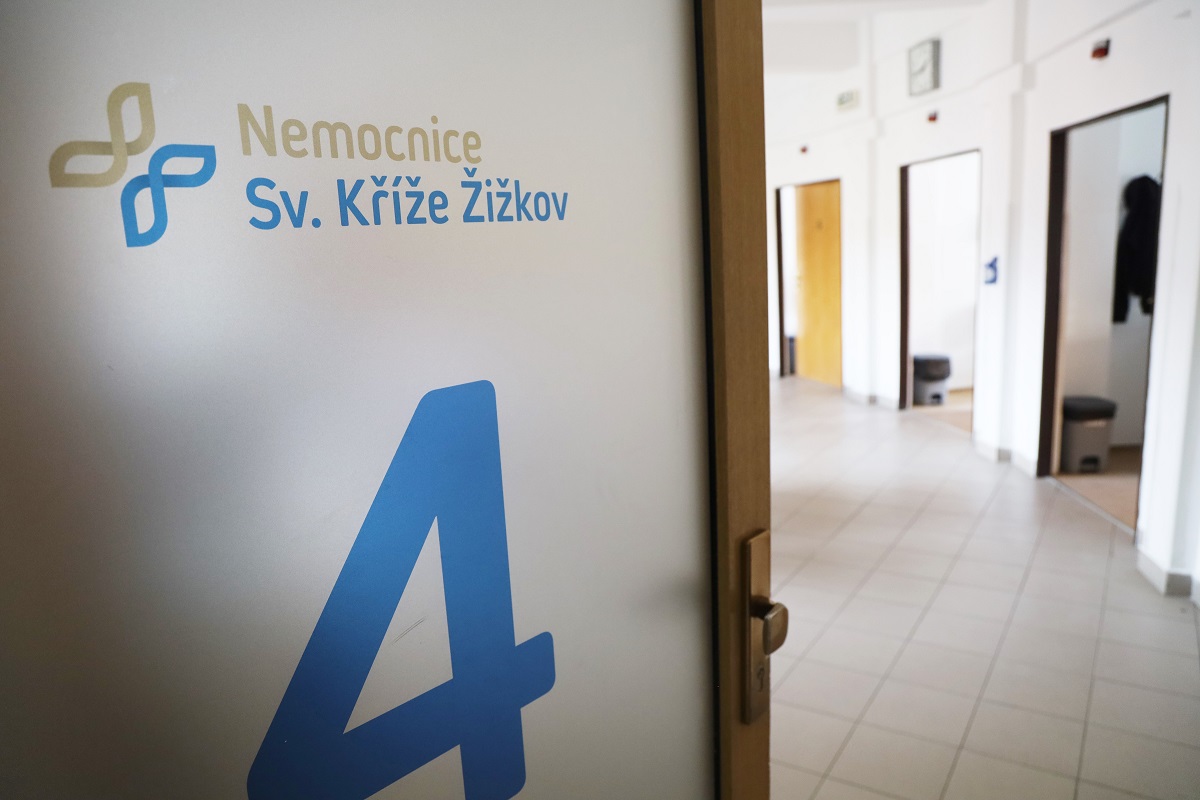 Nemocnice Svatého Kříže otevřela očkovací místo.
