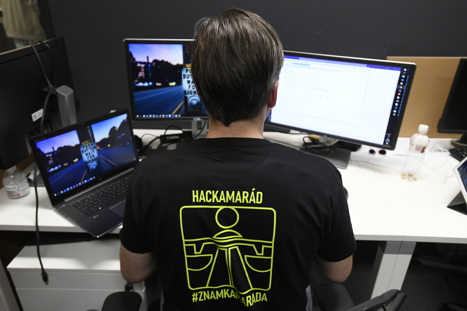 IT Systém elektronických dálničních známek.