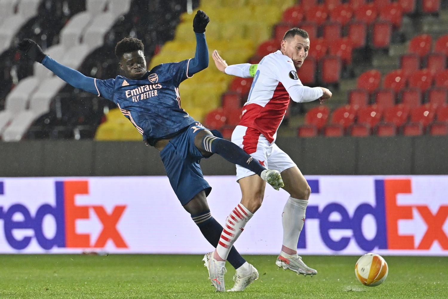 Fotbalisté Slavie byli na Arsenal v odvetě krátcí.