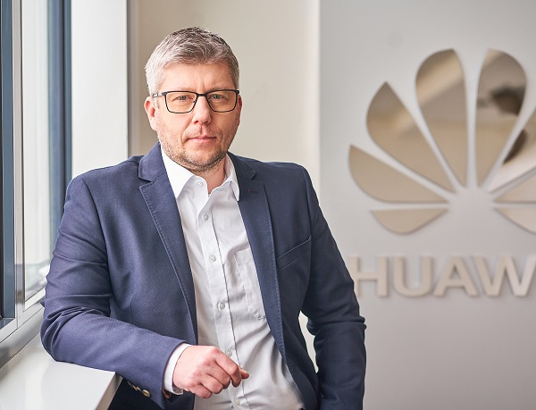 Pavel Košek, ředitel komunikace a odborník na on-line bezpečnost ve společnosti Huawei.