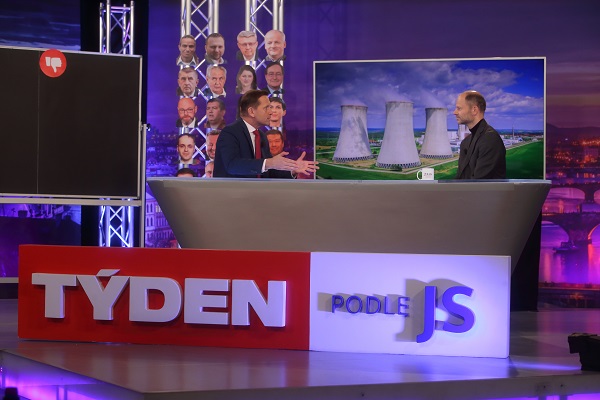 Moderátor pořadu Jaromír Soukup a viceprezident Svazu průmyslu a dopravy Radek Špicar.